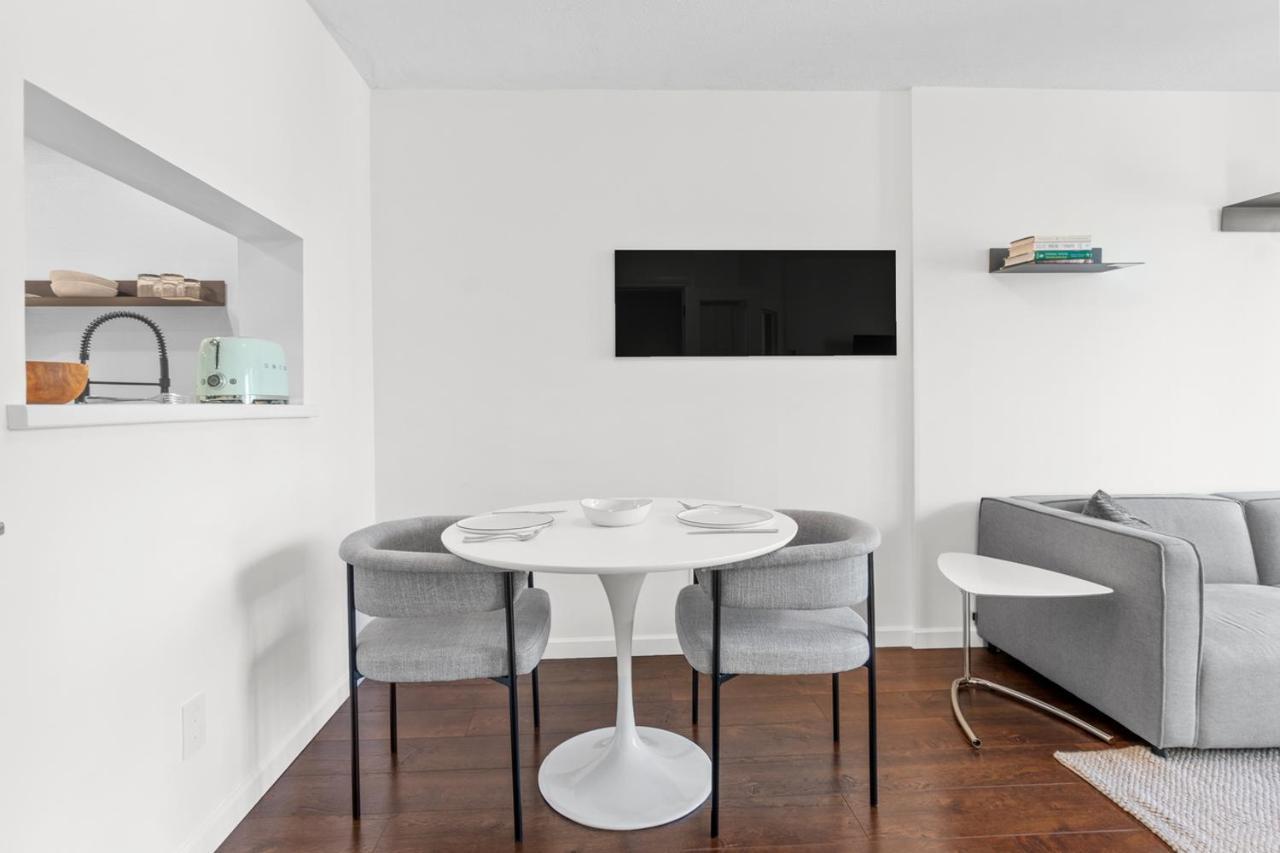 밴쿠버 Downtown Luxury 1Br Coal Harbour 아파트 외부 사진